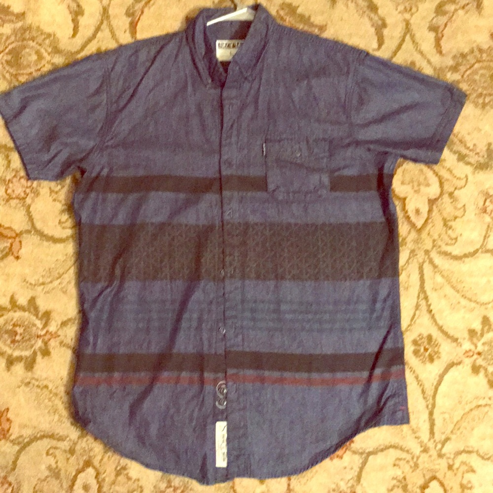 Staple shirt